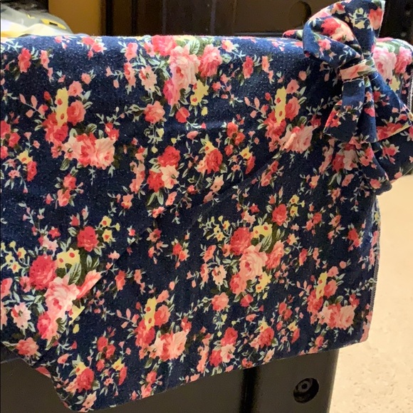 Other - Navy w/ pink flowers baby swaddling blanket w/ bow